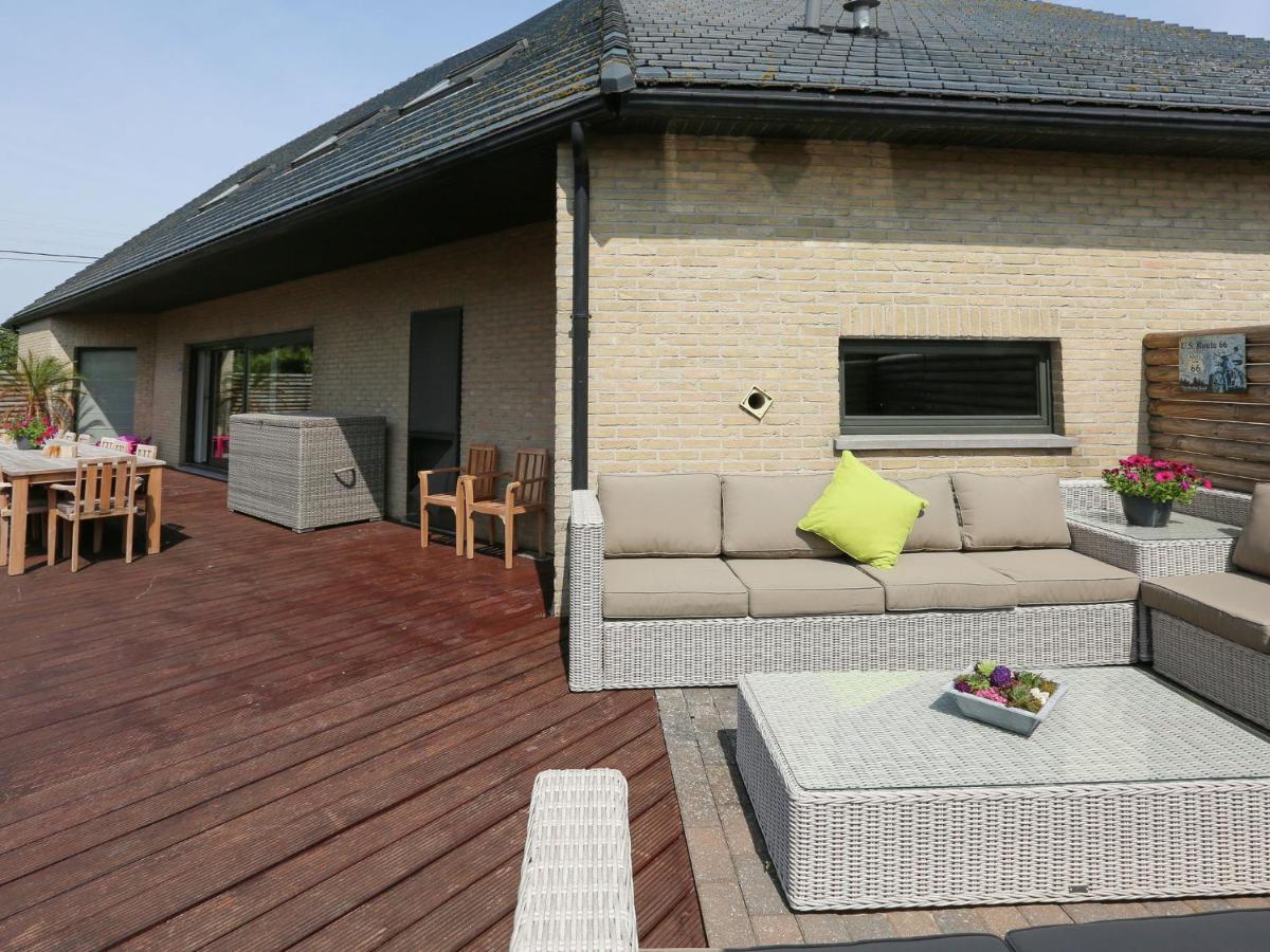Splendid Villa In Middelkerke With Sauna Bubble Bath Стая снимка